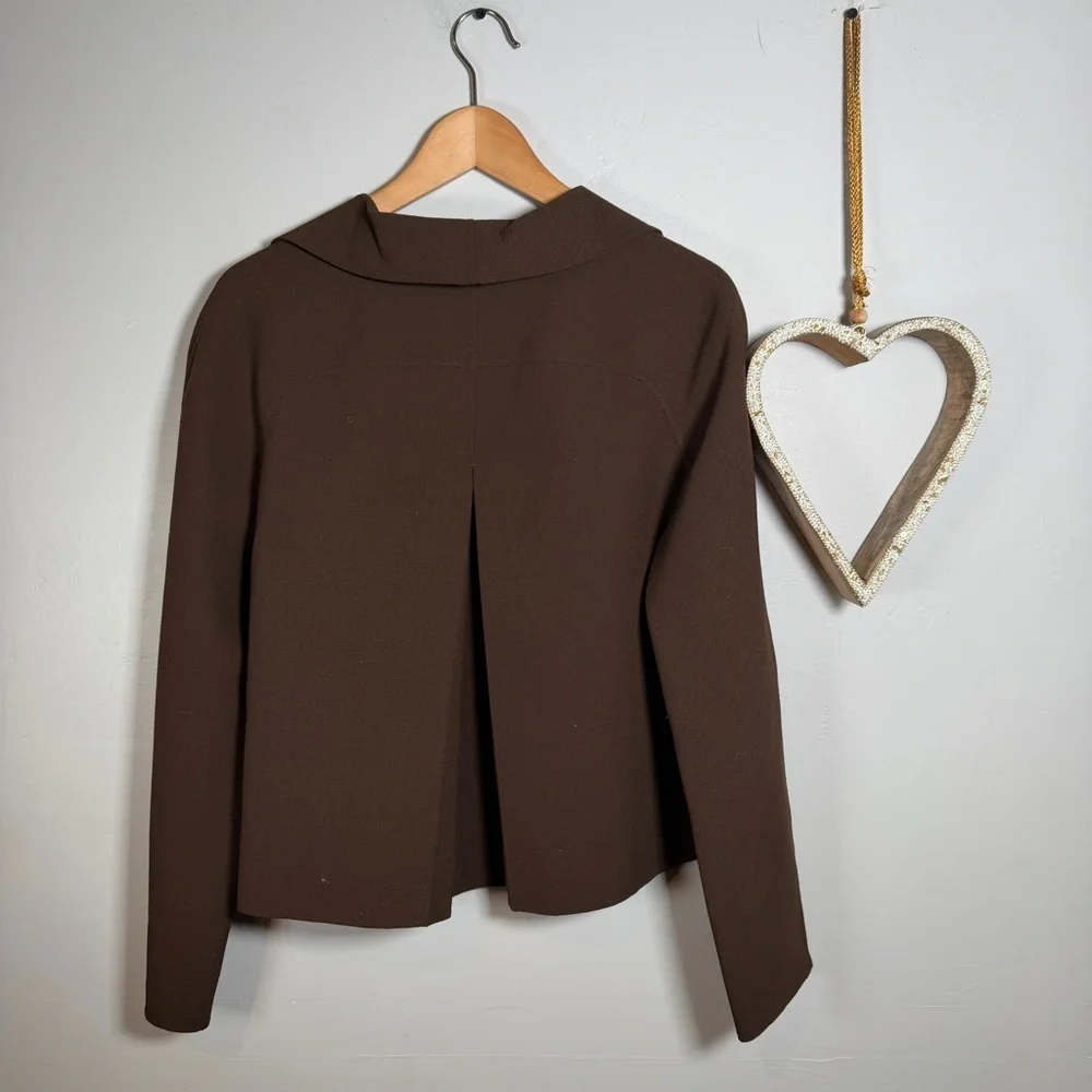 Leon Max Womens Cropped Boxy Blazer Academia Quiet Luxury MEDIUM Chocolate Brown